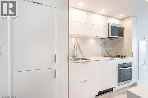 370 Martha Street Burlington ON L7R 0G9
