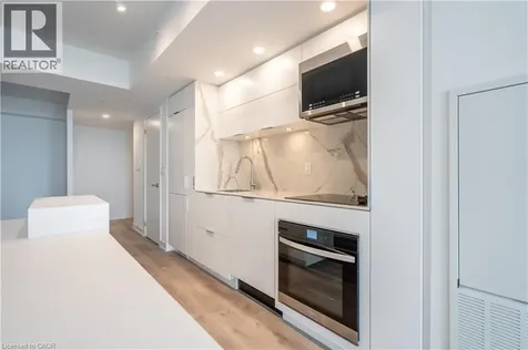 370 Martha Street Burlington ON L7R 0G9