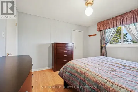 6573 Russell Road Ottawa ON K0A 1K0