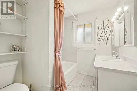 6573 Russell Road Ottawa ON K0A 1K0