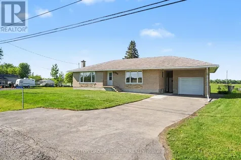 6573 Russell Road Ottawa ON K0A 1K0