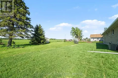 6573 Russell Road Ottawa ON K0A 1K0
