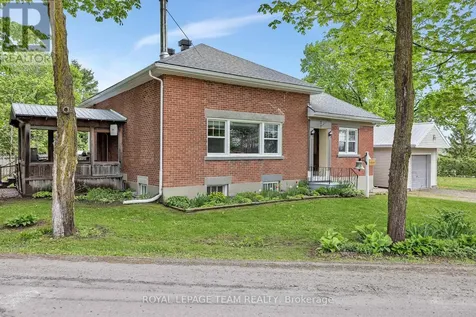 544 Old Coach Road Ottawa ON K0A 1L0