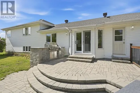 118 Rushing Brook Drive Ottawa ON K0A 1L0