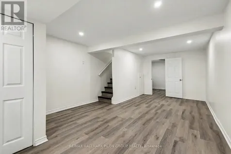 110 Valley Stream Drive Ottawa ON K2H 9E1