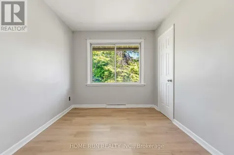 1530 Clementine Boulevard West Ottawa ON K1H 8G3