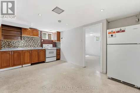 1530 Clementine Boulevard West Ottawa ON K1H 8G3