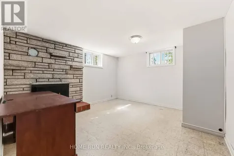 1530 Clementine Boulevard West Ottawa ON K1H 8G3