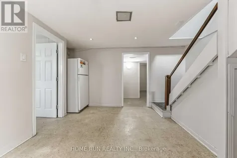 1530 Clementine Boulevard West Ottawa ON K1H 8G3