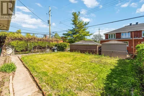 1530 Clementine Boulevard West Ottawa ON K1H 8G3