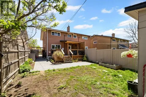 2041 Kingsley Road Ottawa ON K2C 2X6