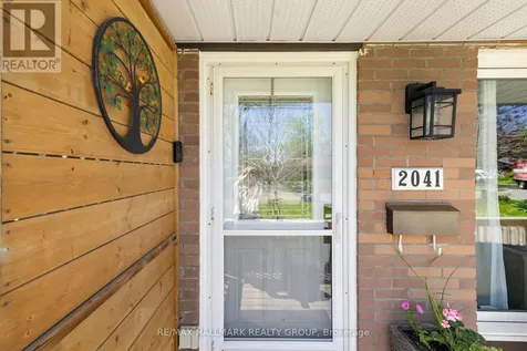 2041 Kingsley Road Ottawa ON K2C 2X6