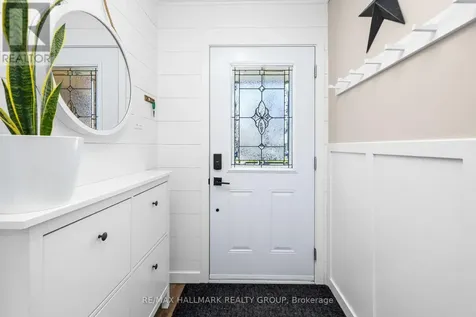 2041 Kingsley Road Ottawa ON K2C 2X6