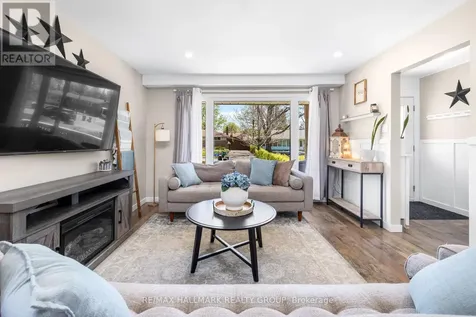 2041 Kingsley Road Ottawa ON K2C 2X6
