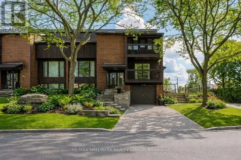 500 Foxview Place Ottawa ON K1K 4C4
