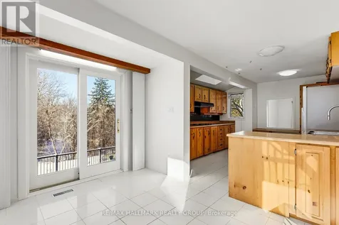 500 Foxview Place Ottawa ON K1K 4C4