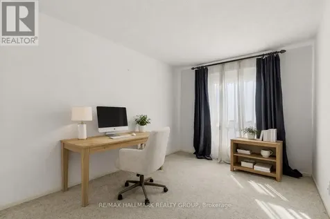 500 Foxview Place Ottawa ON K1K 4C4