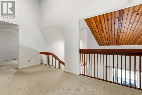500 Foxview Place Ottawa ON K1K 4C4