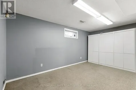 500 Foxview Place Ottawa ON K1K 4C4