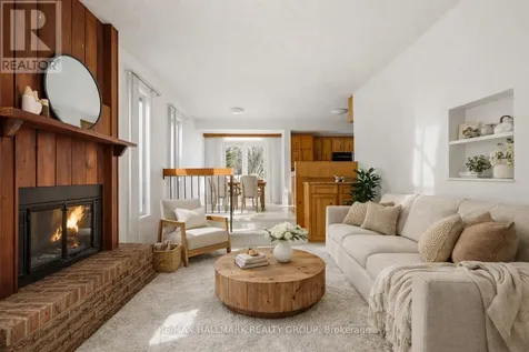 500 Foxview Place Ottawa ON K1K 4C4