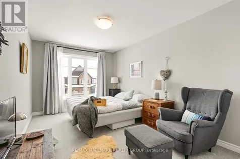 844 Cedar Creek Drive Ottawa ON K1T 0B3