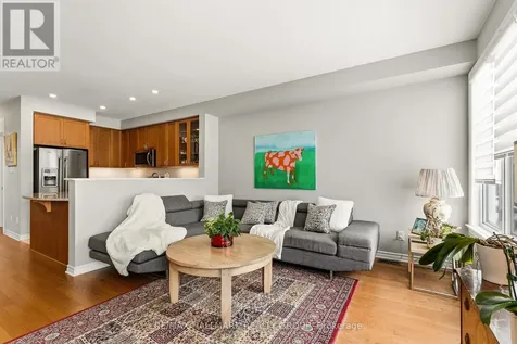 844 Cedar Creek Drive Ottawa ON K1T 0B3