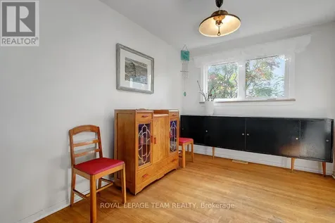 1154 Brookfield Road East Ottawa ON K1V 6H7