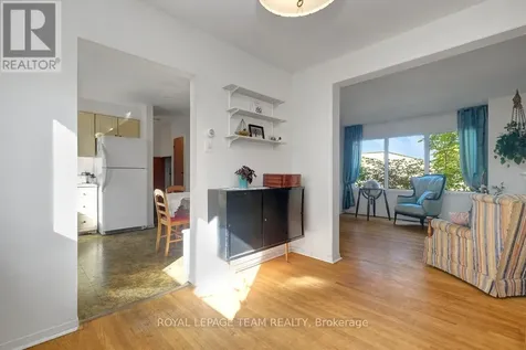 1154 Brookfield Road East Ottawa ON K1V 6H7