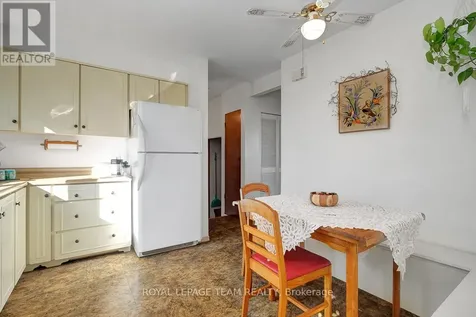 1154 Brookfield Road East Ottawa ON K1V 6H7