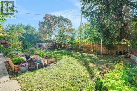 1154 Brookfield Road East Ottawa ON K1V 6H7