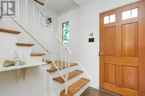 1154 Brookfield Road East Ottawa ON K1V 6H7
