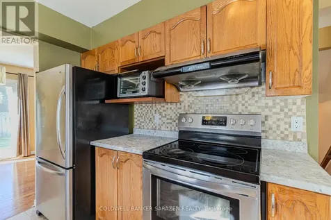 94 Markland Crescent Ottawa ON K2G 5Z7