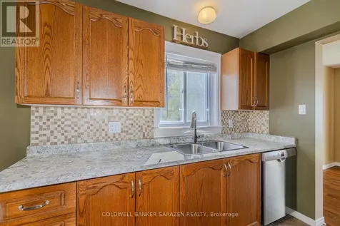 94 Markland Crescent Ottawa ON K2G 5Z7
