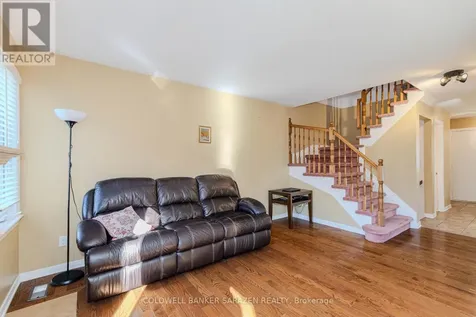 94 Markland Crescent Ottawa ON K2G 5Z7