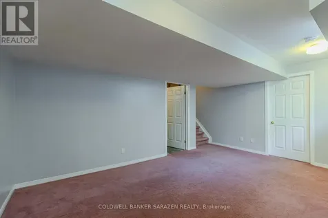 94 Markland Crescent Ottawa ON K2G 5Z7