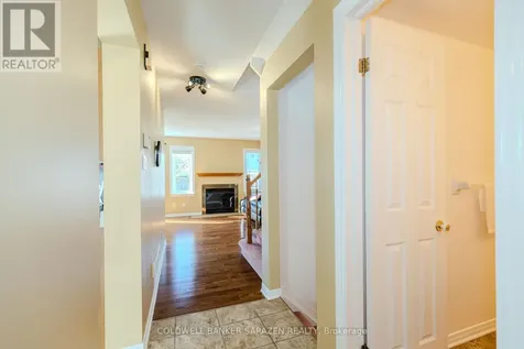 94 Markland Crescent Ottawa ON K2G 5Z7