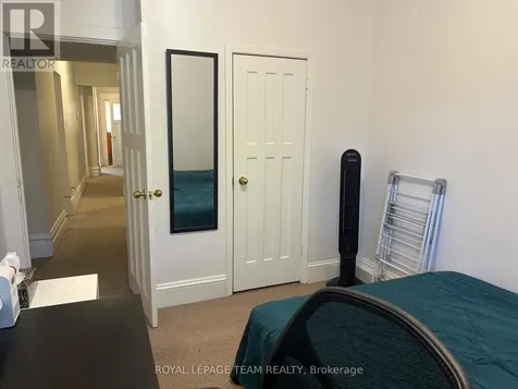 427 Sunnyside Avenue Ottawa ON K1S 0S6