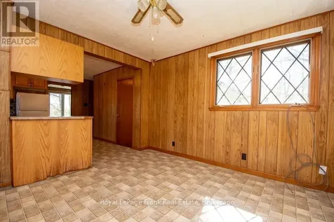 3320 Buckhorn Road Selwyn ON K0L 1J0