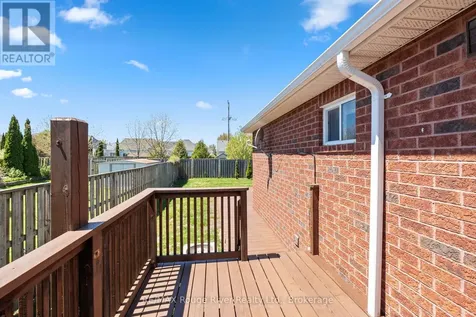 795 Munson Crescent Cobourg ON K9A 5N9