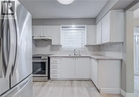 150 Gateshead Crescent Stoney Creek ON L9G 4A7