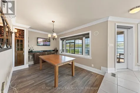 405 Champlain Road Penetanguishene ON L9M 1S3