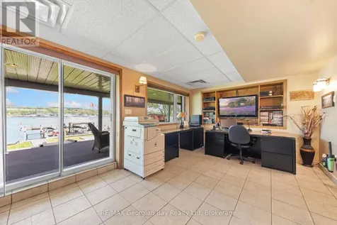 405 Champlain Road Penetanguishene ON L9M 1S3