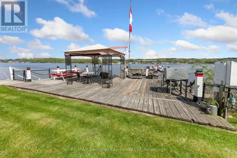 405 Champlain Road Penetanguishene ON L9M 1S3