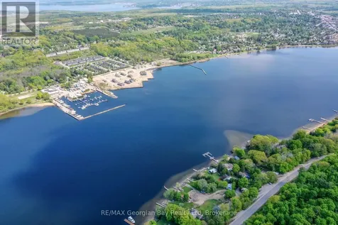 405 Champlain Road Penetanguishene ON L9M 1S3