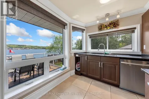 405 Champlain Road Penetanguishene ON L9M 1S3