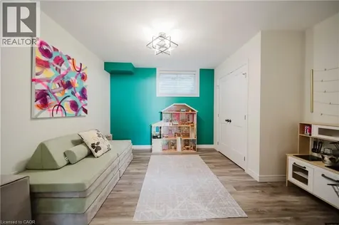 597 Sundew Drive Waterloo ON N2V 0B9