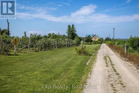 1097 6 Highway South Bruce Peninsula ON N0H 1X0