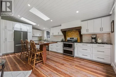 7811 Wellington Road #36 Road Puslinch ON L0P 1J0