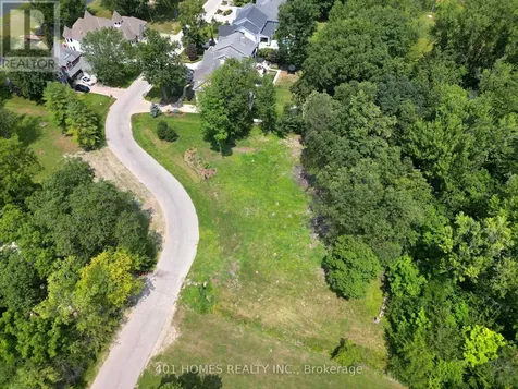 261 Crystal Bay Drive East Amherstburg ON N9V 4C4