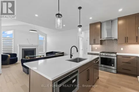 37 Evylean Court St. Thomas ON N5R 0P6
